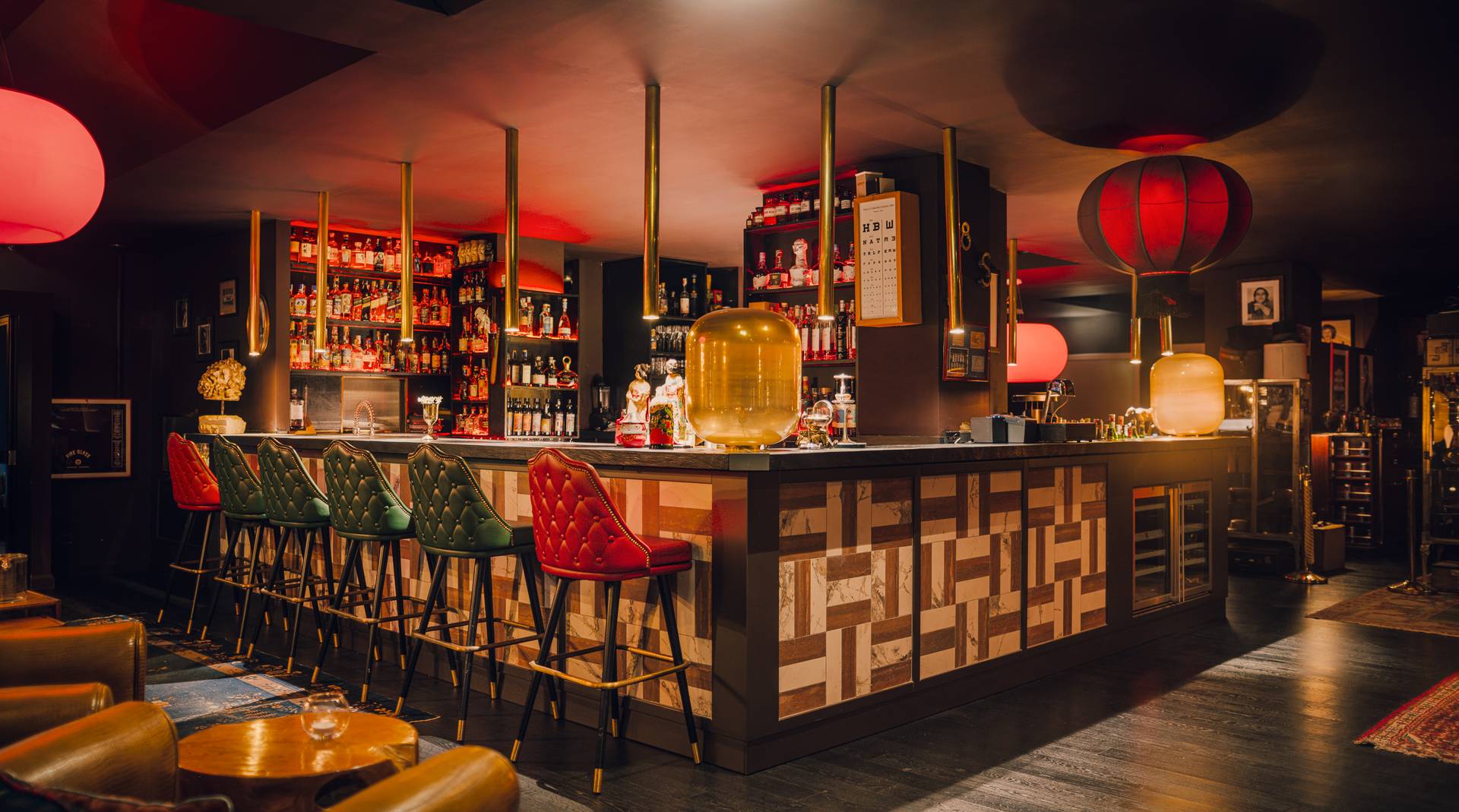 The Doping Bar (Inside)